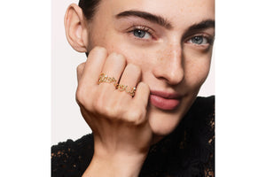 Dioramour Ring • Yellow Gold and Diamond