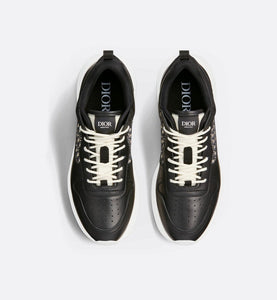 B25 Runner Sneaker • Black Smooth Calfskin and Beige and Black Dior Oblique Jacquard
