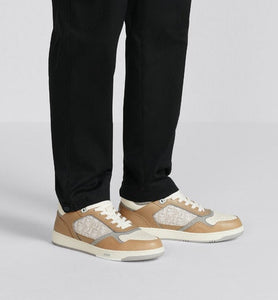 B27 Low-Top Sneaker • Beige and Cream Smooth Calfskin with Cream Dior Oblique Jacquard