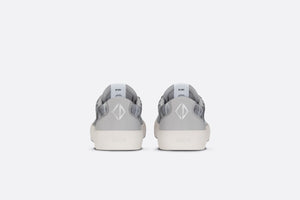 B101 Sneaker • Dior Gray CD Diamond Canvas, Smooth Calfskin and Nubuck