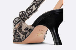 J'Adior Slingback Pump • Beige and Black Cotton Embroidered with Plan de Paris Motif