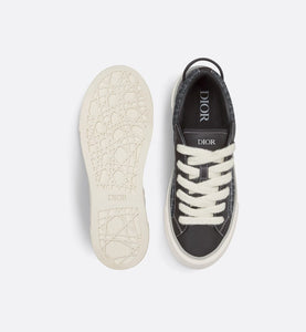 B33 Sneaker • Black Smooth Calfskin and Dior Oblique Jacquard