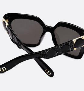 Lady 95.22 S2I • Black Square Sunglasses