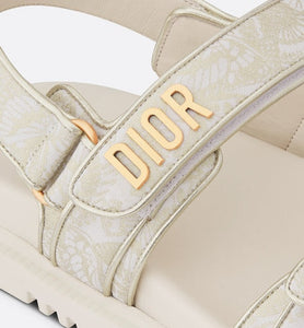 【☆どんな装いにもトレンド感を添える♪】DIOR Dioract サンダ Dioract Sandal • Technical Fabric with Gold-Tone Allover