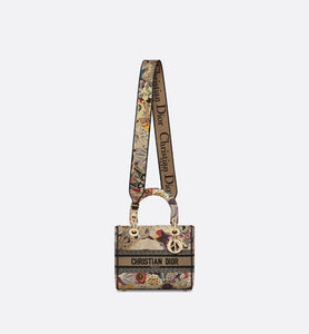Medium Lady D-Lite Bag • Beige Multicolor Brocart Butterfly Embroidery