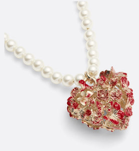 Le Cœur des Papillons Necklace • Gold-Finish Metal with White Resin Pearls and Red Lacquer