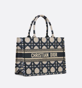 Medium Dior Book Tote • Beige and Blue Macrocannage Embroidery (36 x 27.5 x 16.5 cm)