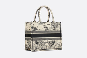 Medium Dior Book Tote • Latte and Black Dior Zodiac Embroidery (36 x 27.5 x 16.5 cm)