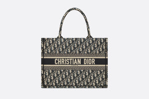 Medium Dior Book Tote • Ecru and Blue Dior Oblique Embroidery (36 x 27.5 x 16.5 cm)