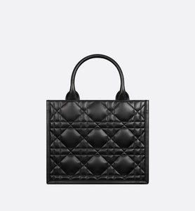 Small Dior Book Tote • Black Macrocannage Calfskin (26.5 x 21 x 14 cm)