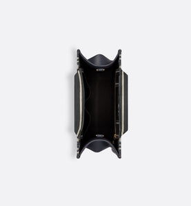 Small Dior Book Tote • Blue Dior Oblique Embroidery and Calfskin (26.5 x 21 x 14 cm)