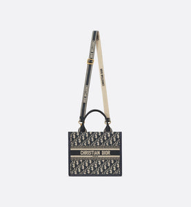 Small Dior Book Tote • Blue Dior Oblique Embroidery and Calfskin (26.5 x 21 x 14 cm)