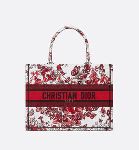 Medium Dior Book Tote • White and Red Le Cœur des Papillons Embroidery (36 x 27.5 x 16.5 cm)
