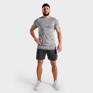 Wolf Seamless Tee - Grey