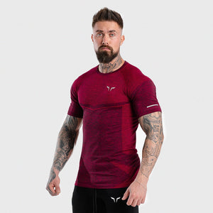 Seamless Dry-Knit Tee - Port Red in Half Sleeves