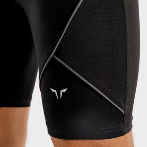 Wolf Compression Shorts - Onyx