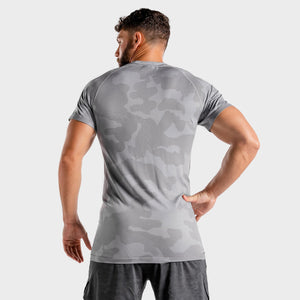 Wolf Seamless Tee - Grey