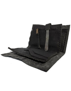 black culatta long wallet