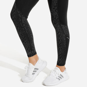 Limitless Snake Leggings - Onyx