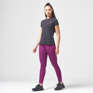 Essential Weightless Tee - Black