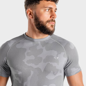 Wolf Seamless Tee - Grey