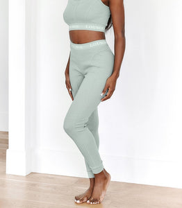 Soft Chic Ribbed Leggings - Sage