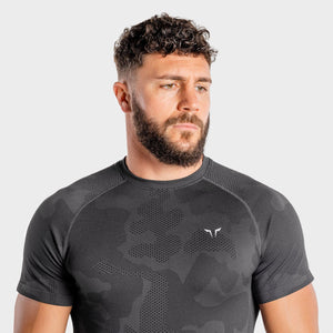 Wolf Seamless Tee - Onyx