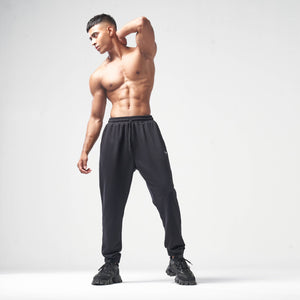 Essential Jogger Pant - Black