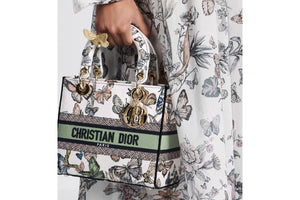 Medium Lady D-Lite Bag • White Multicolor Toile de Jouy Mexico Embroidery