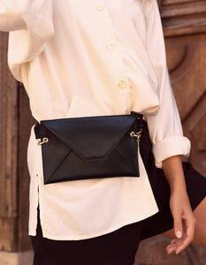 Thevetia Belt Bag – Camel & Black