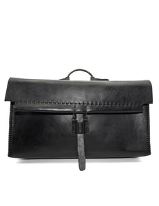one piece culatta leather shoulder bag