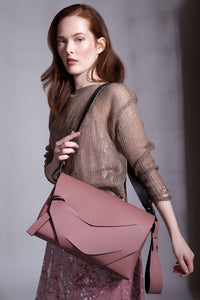 Boomerang Hybrid Bag